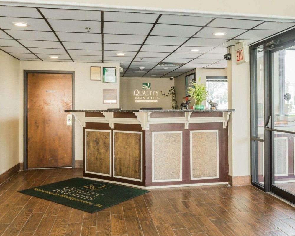 Quality Inn & Suites near Coliseum and Hwy 231 North Image 11